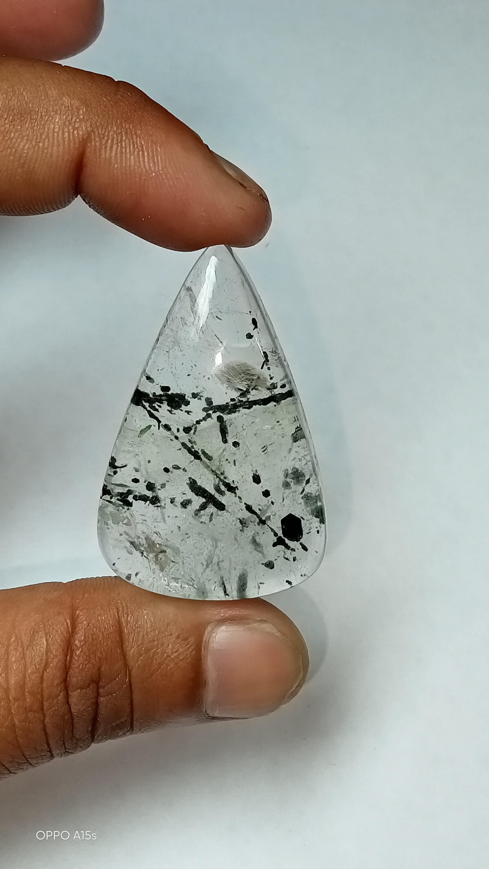 Clear gemstone clearance with black lines