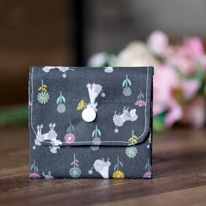 Monedero hecho a mano, tarjetero, minicartera para mujer, monedero infantil con 3 compartimentos. Diseño de perro-CP11