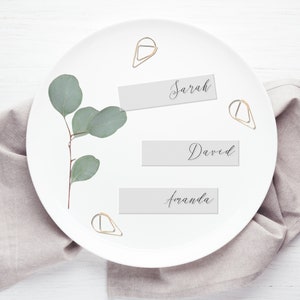 ベラムのウェディング席札 | カスタムウェディング席札 | ウェディングギフト | エスコートカード 名刺 | ベラム | ウェディングカード | パーソナライズ