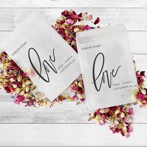 Biodegradable confetti-confetti-wedding confetti-confetti bag-custom confetti-flower confetti-petal confetti-wedding confetti bag-petals