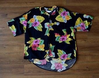 90s floral black hawaiian shirt size l/xl/xxl