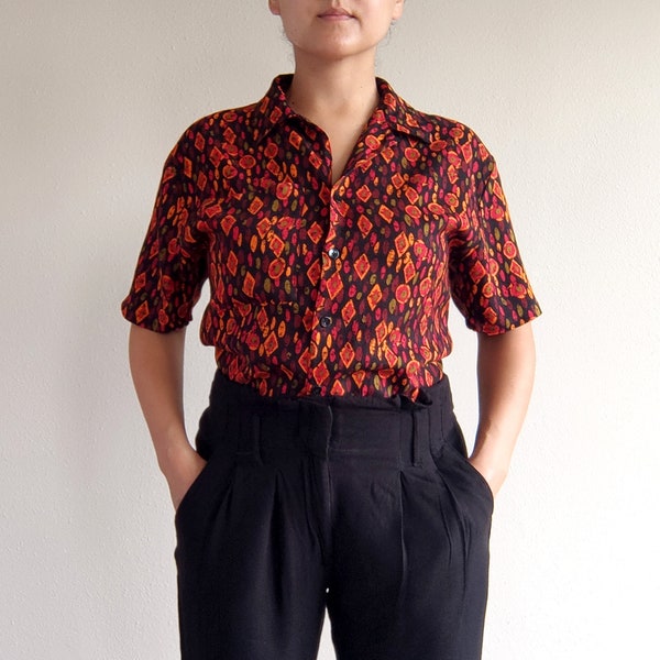 Vintage Retro Geometric Print Short Sleeve Rayon Shirt - Petite Small Fashion