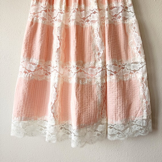 Vintage Betsey Johnson Flowy Peachy Pink and Flor… - image 3