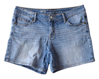 Y2K Mossimo Mid-Rise Denim Shorts Size 6 Vintage Light Wash