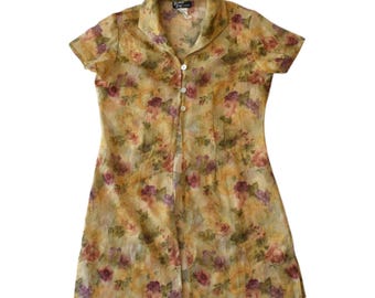 Blusa larga transparente con estampado floral vintage de Dawn Joy Fashions (talla 7/8)