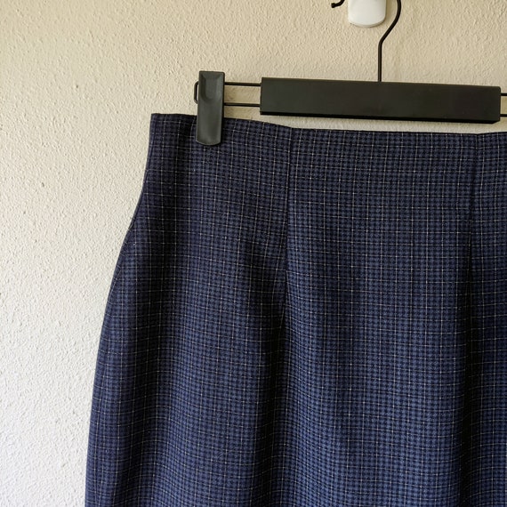 Classic 90s Navy Blue Plaid Mini Skirt - Vintage … - image 4