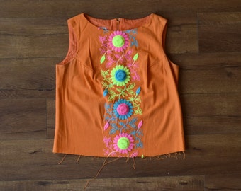 60s mod bright floral embroidered tank top