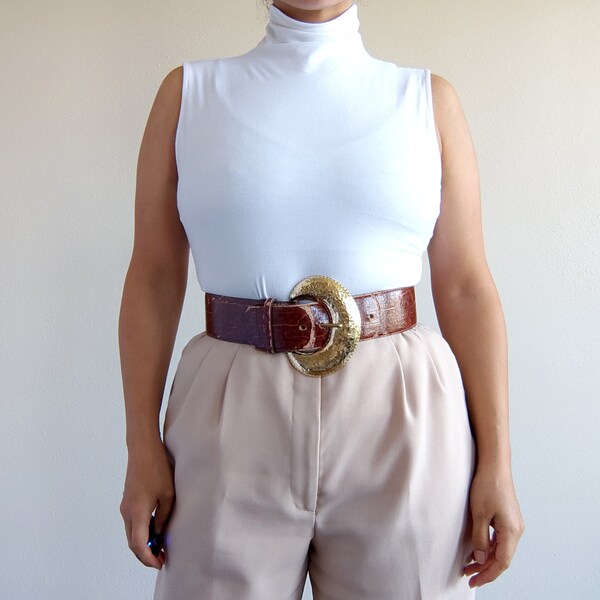 Stylish 80s Inspired Brown Leather Belt with Gold Buckle - Adjustable Waist Accessory