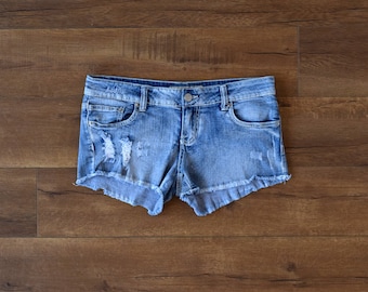 y2k distressed and frayed denim shorts women xs-s