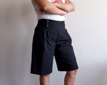 Y2K BCBG Schwarze knielange Culottes Shorts – Retro High Fashion Bottoms