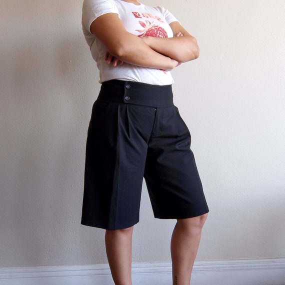 Y2K BCBG Black Knee Length Culottes Shorts - Retr… - image 1