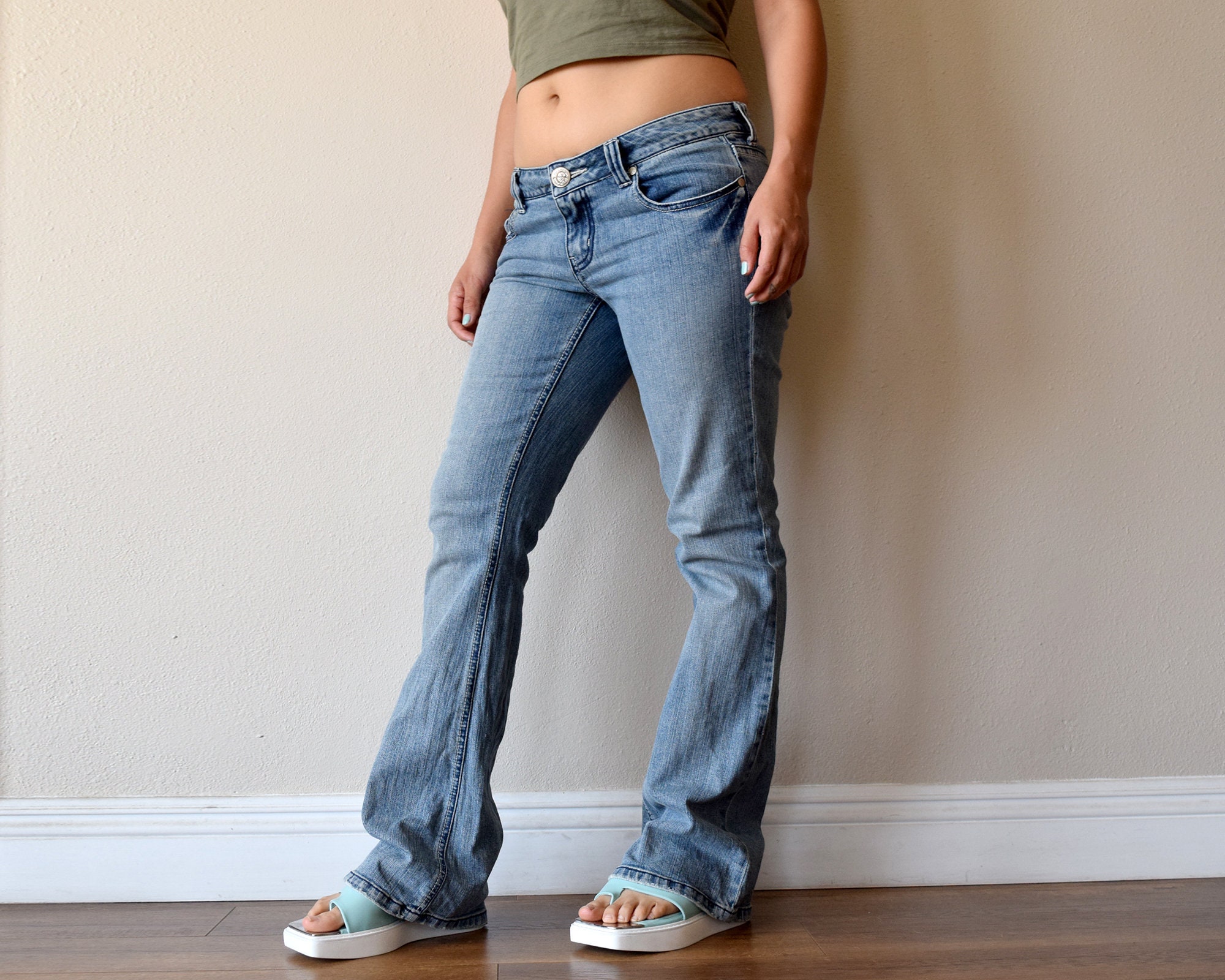 Aktualisieren 77+ ultra low waist jeans - jtcvietnam.edu.vn