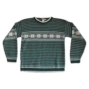 Vintage Green Snowflake Knit Sweater | 80s Fair Isle Pullover Winter Jumper SM
