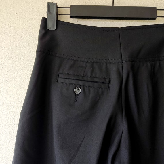 Y2K BCBG Black Knee Length Culottes Shorts - Retr… - image 9