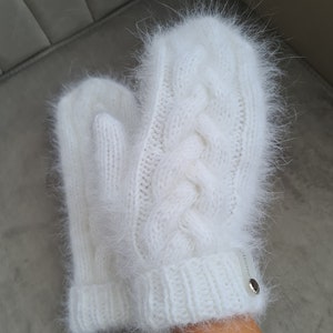 Hand knit mittens. Wool mittens. Bernie mittens. Winter mittens. Warm mittens. White Angora Mittens. Knitted Winter Mittens for Women
