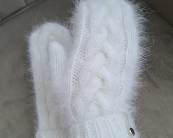 Handgestrickte Fäustlinge. Fäustlinge aus Wolle. Bernie Handschuhe. Winterhandschuhe. Warme Fäustlinge. Weiße Angora Fäustlinge. Gestrickte Winterhandschuhe für Frauen