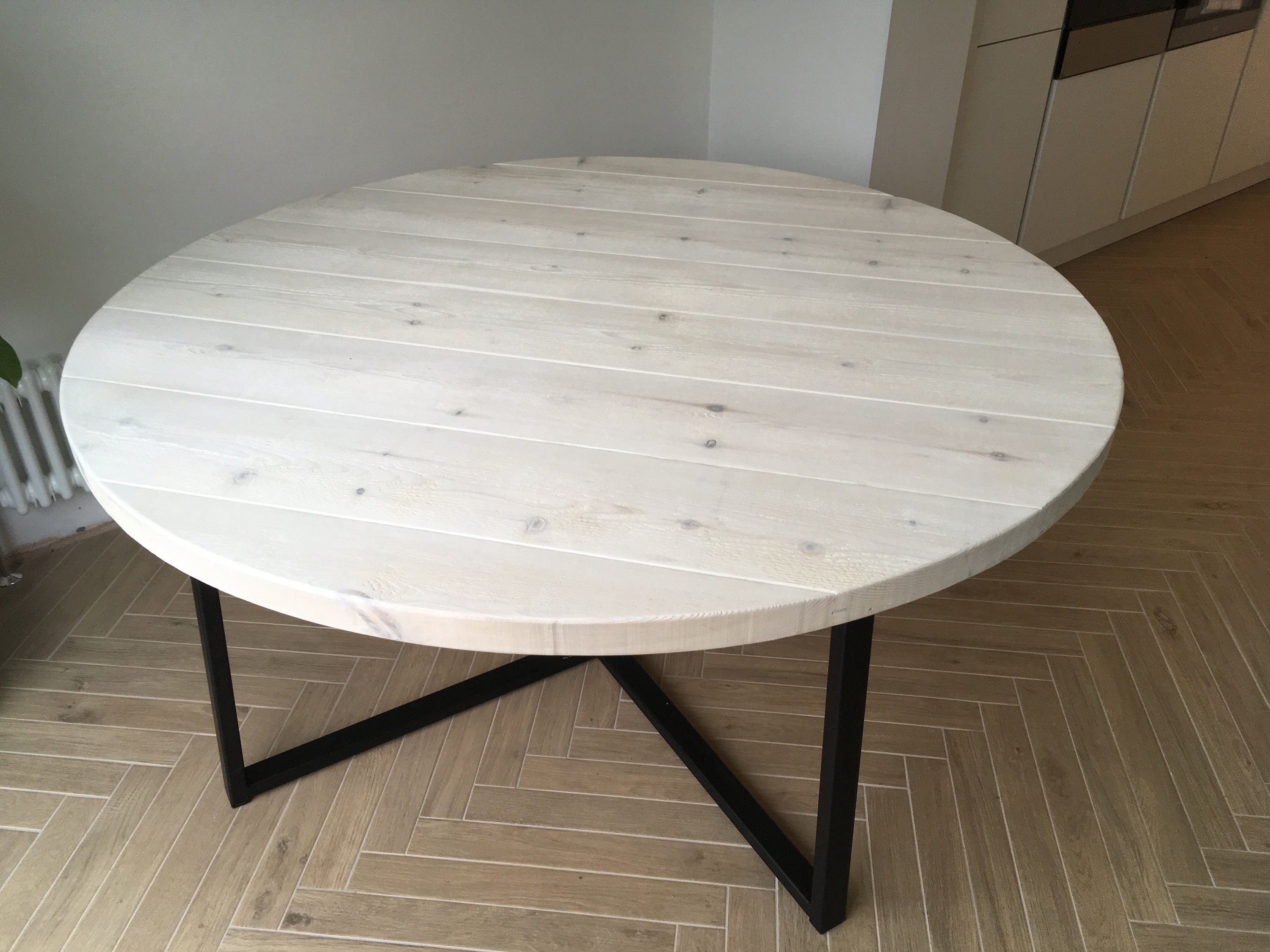 Round Whitewash Dining Table Etsy UK