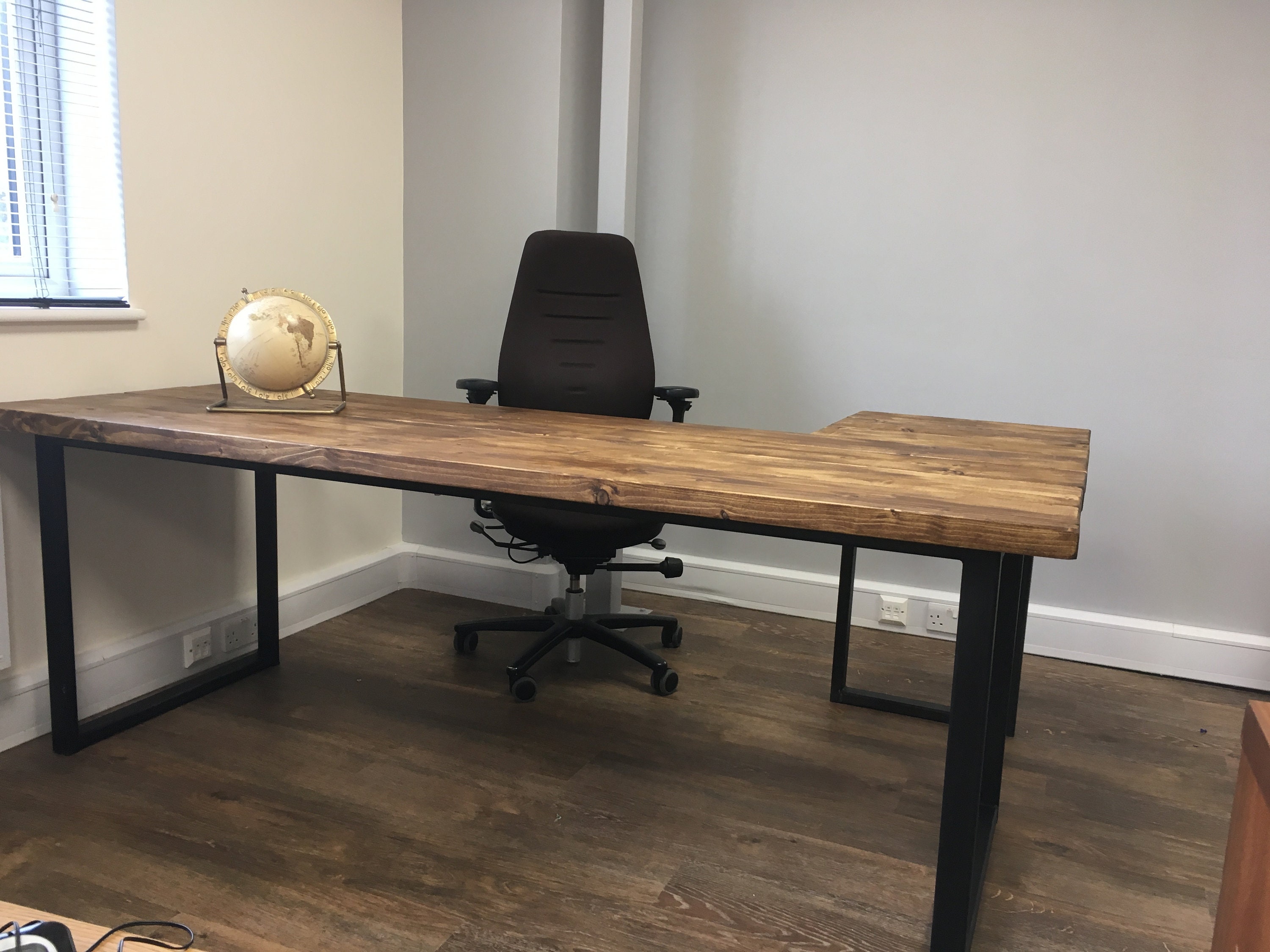 FLAT PACK Industrial Reclaimed Style L Shape Executive Desk