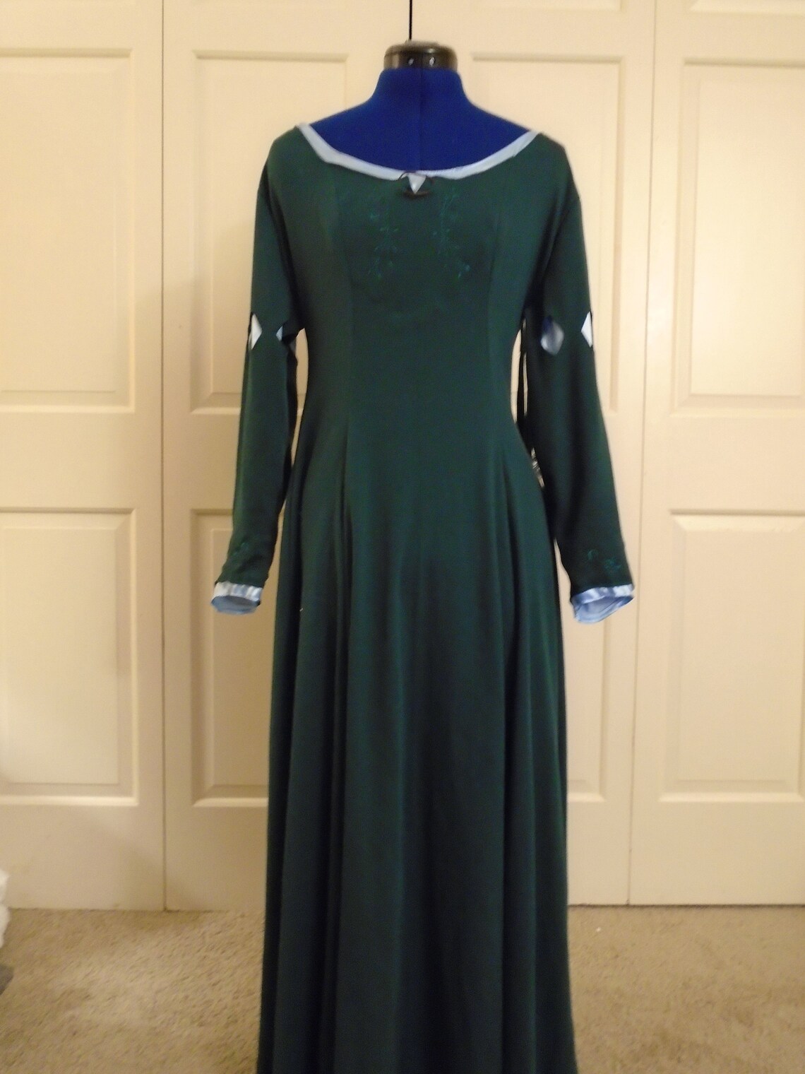 Susan Pevensie's Green Archery Dress and Cloak | Etsy