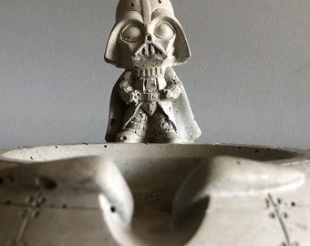 Beton Darth Vader Aschenbecher, Star Wars Liebhaber / Geek / Männer Jubiläumsgeschenk, Beton Zigarette Aschenbecher, Star Wars Dekoration, Wohnkultur