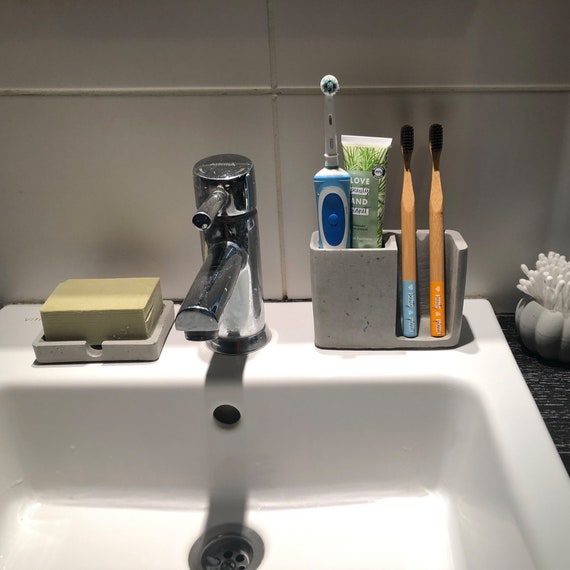 Organizer Essentials: Bathroom Edition