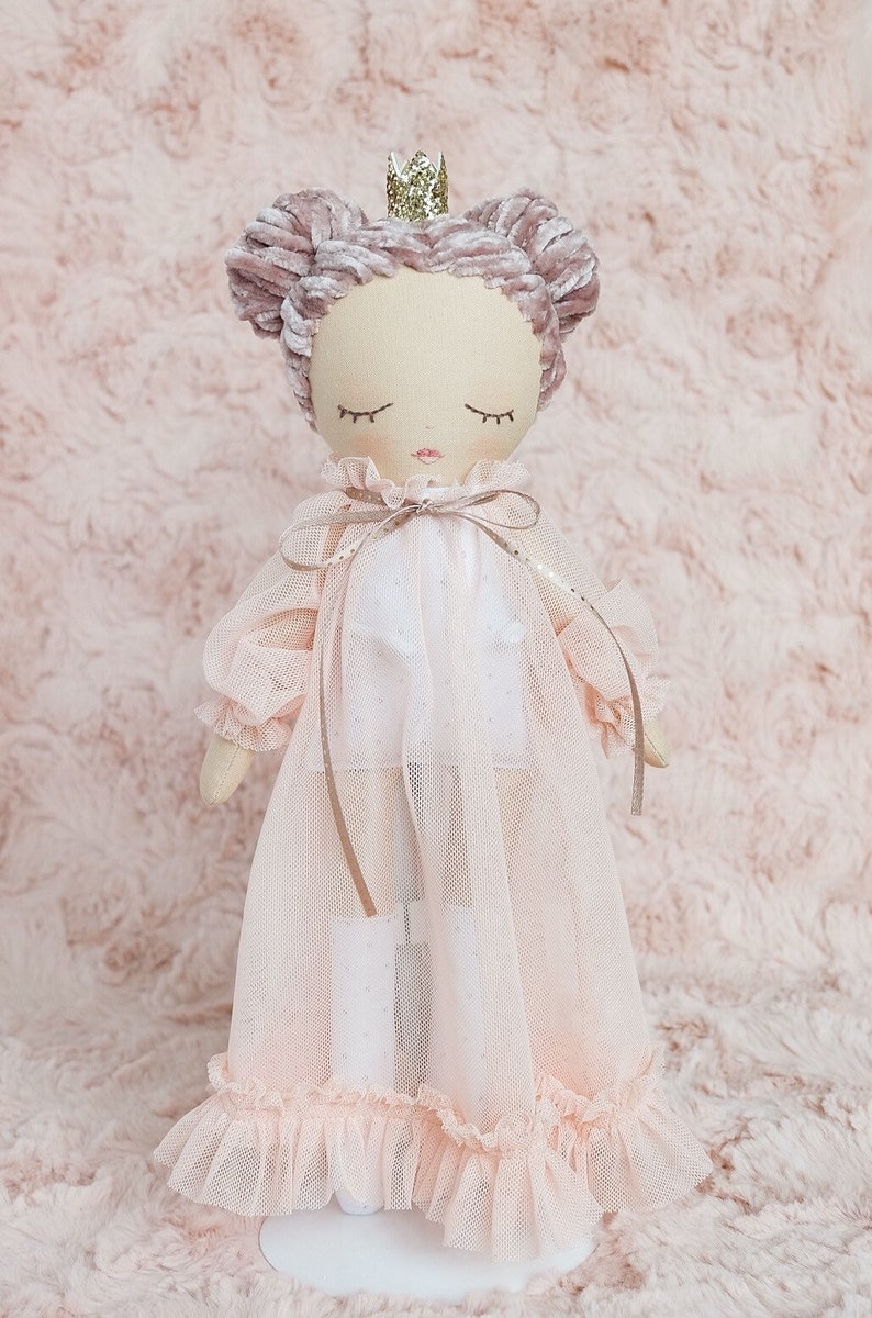 Patron de couture pour poupée princesse avec 3 coiffures, 3 robes, 4 modèles de visages instructions détaillées en anglais image 5