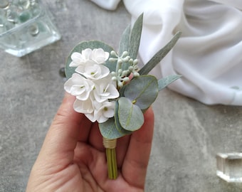Rustic boutonniere Eucalyptus boutonniere White hydrangea Groom buttonhole Greenery boutonniere Groomsmen buttonhole Wedding boutonniere