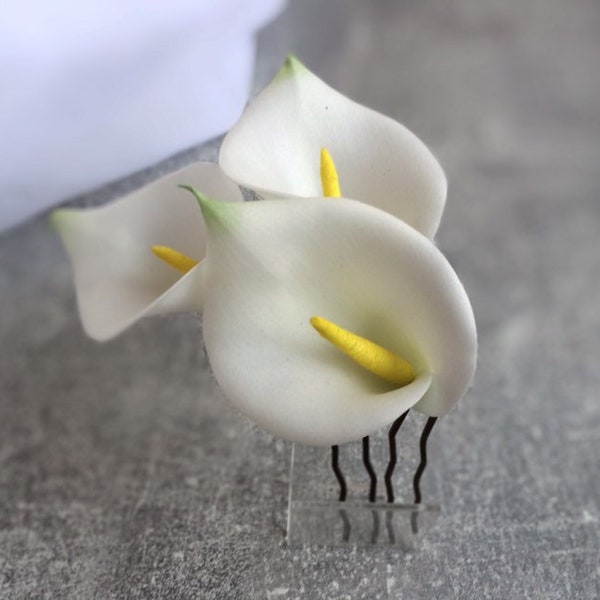 Calla lily hair comb White calla lilies Bridal hair accessories