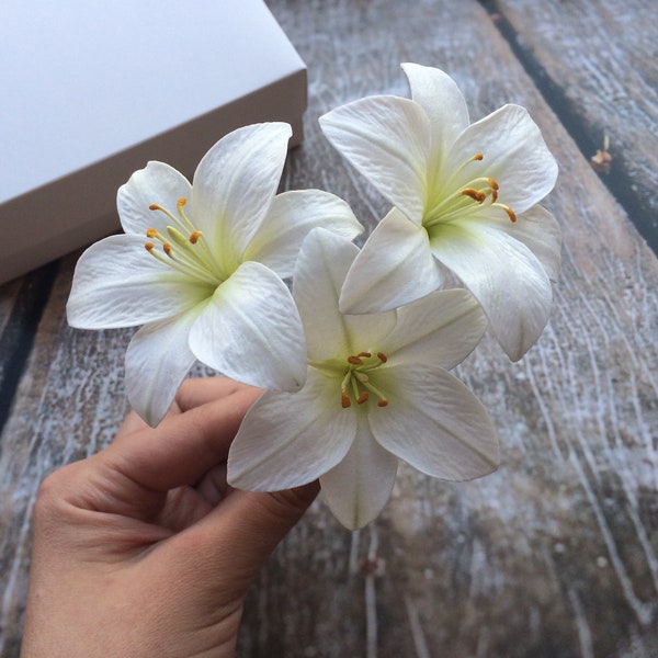 White Lily Hair Pins Floral Wedding Hair Piece