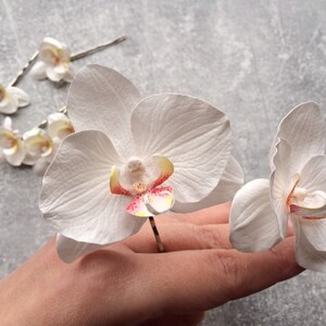 Orchid hair pins Mini flower hair clips White pink orchid hair pin Small white orchid hair flower Wedding hair accessories image 10