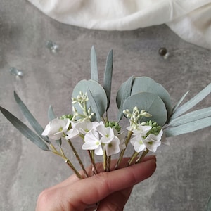Boda eucalipto suculento blanco pequeñas flores novia pieza de pelo floral alfileres de pelo Bobby pins accesorios de pelo de boda
