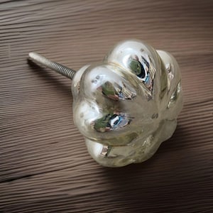 Juego de 6 pomos de cristal mercurizado plateados para cajones, armarios, cocina, baño, cómoda y armario.