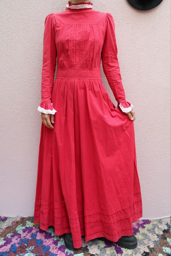1970's unique vintage Laura Ashley cotton prairie
