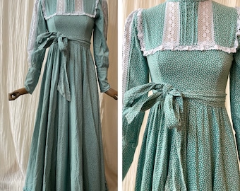 vintage 1970's green prairie Laura Ashley made in Holland dress size xs