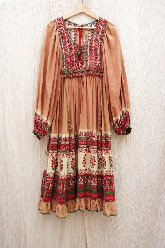 Rare Anokhi 1970's vintage Indian cotton hand bloc