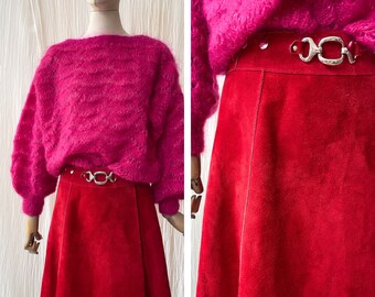 vintage 1970’s red suède mini skirt size S/M