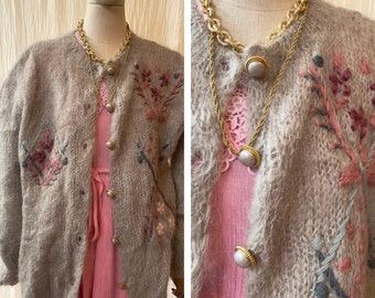 Vintage 1980’s grey mohair cardigan with embroidered floral details size L