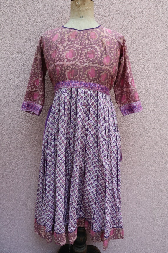 1980's Vintage traditional Indian cotton kurti sty
