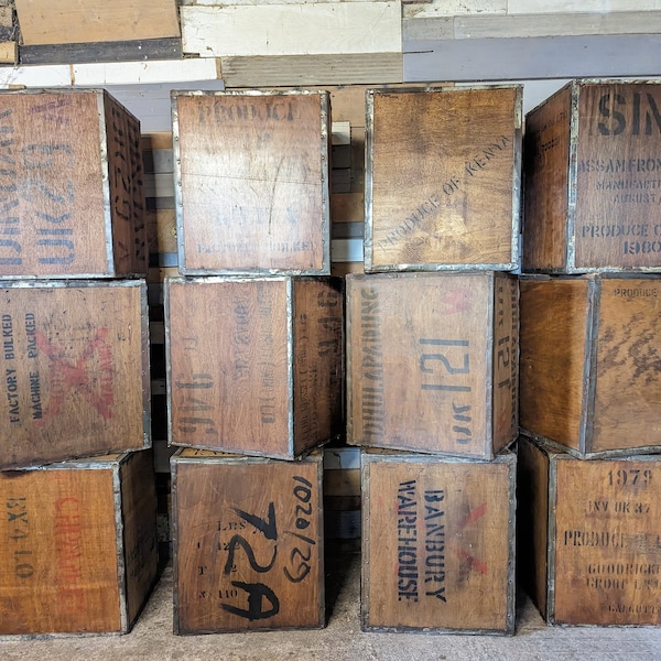 Vintage Retro Mid Century Old Tea Chest Box Storage Bedside Table Box Crate Rustic side table