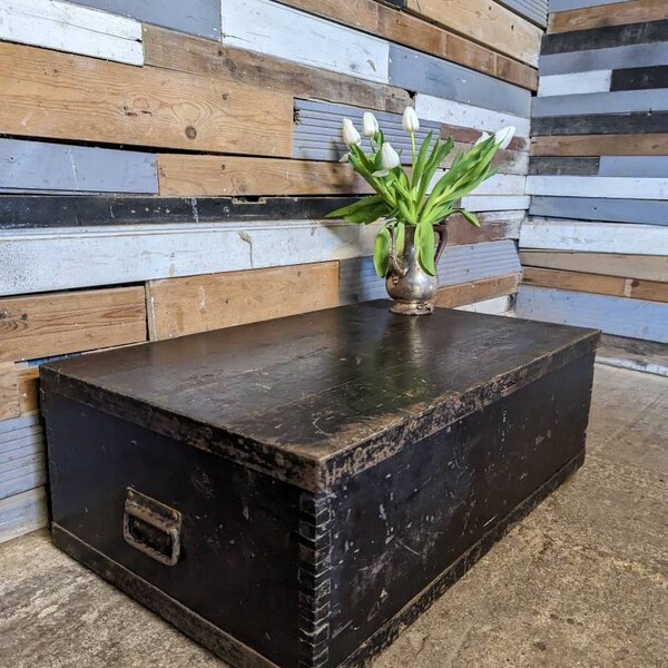 Vintage blanket box wooden trunk bedroom storage livingroom storage coffee table