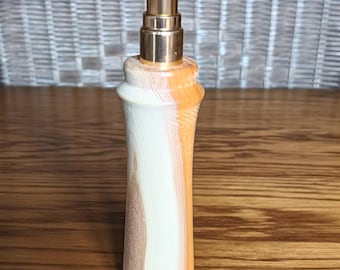 香水スプレー