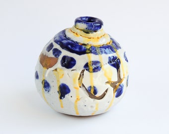 Vase, shino glaze with décor, expressive, ceramic, handmade, wabi sabi