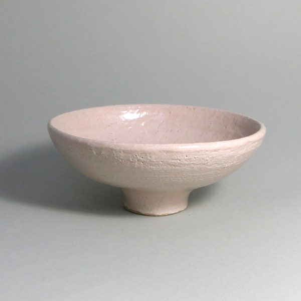 Flache rosa Teeschale, Schale, handgefertigt, Keramik, Steinzeug