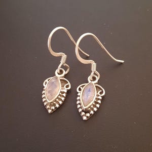 Pendientes de plata 925 y piedra luna facetada