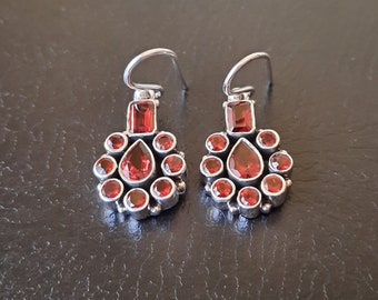 Boucles d'oreilles grenat et argent sterling 925