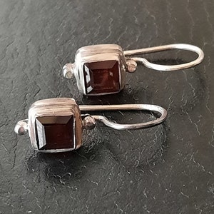 Sterling silver and garnet dangle wire earrings, hand made in Bali image 2