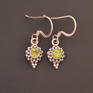 Sterling silver and peridot dangle earrings