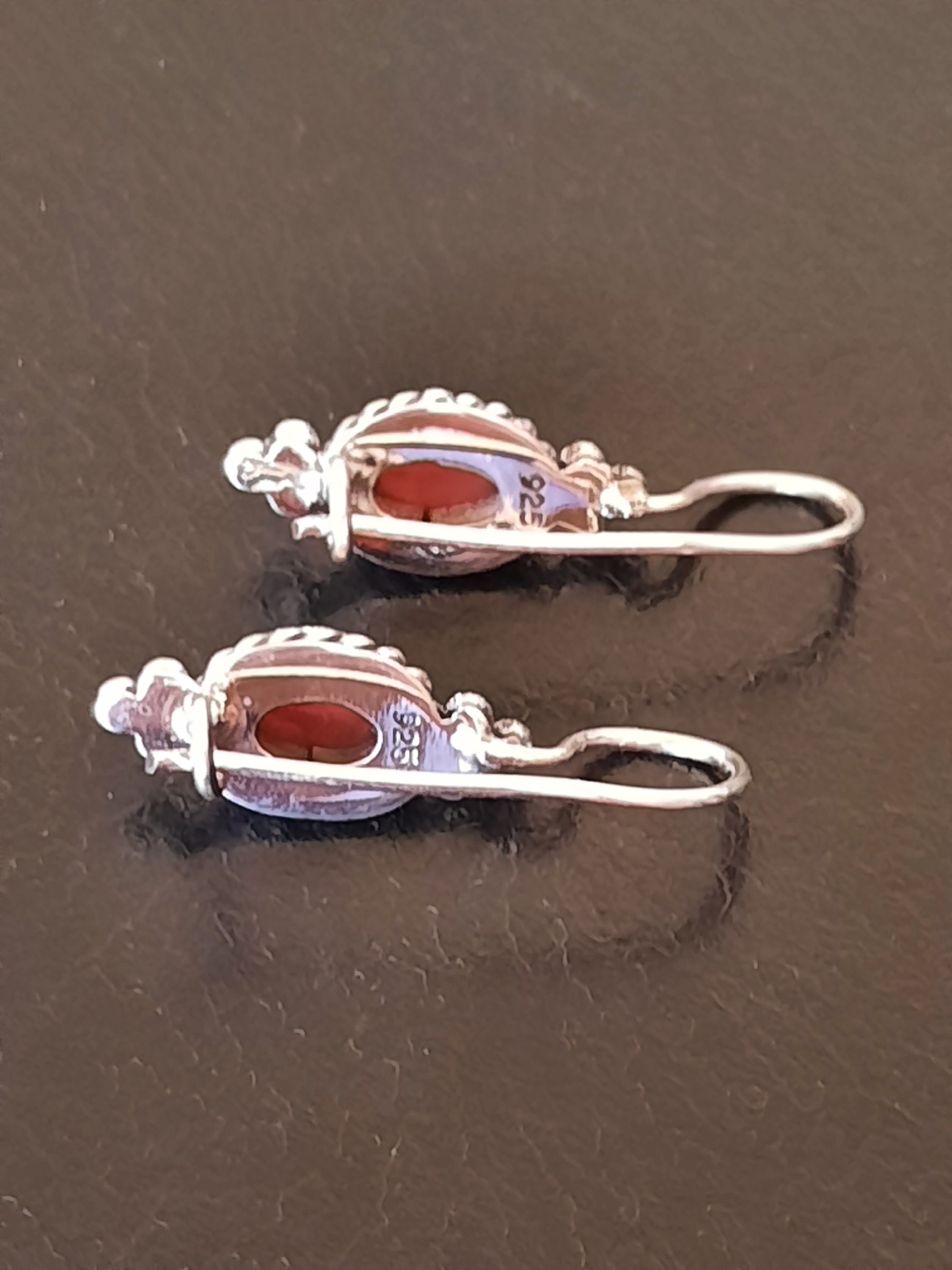 Boucles d'oreilles à clous, Collection feuillage, cornaline - Sauge
