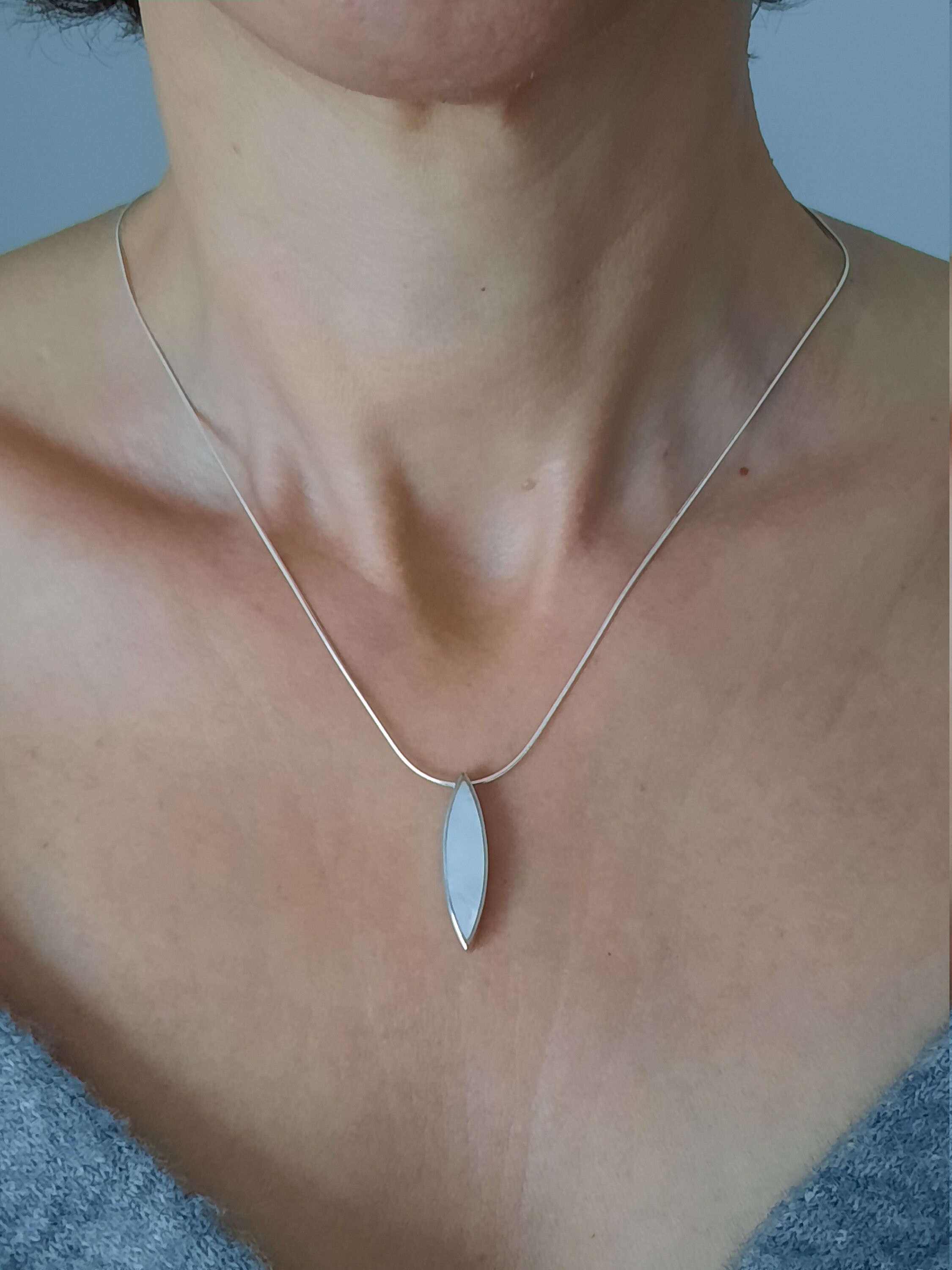 Collier Ras Du Cou Vintage En Argent 925 - Médaillon En Nacre Abalone