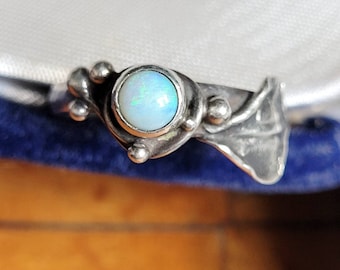 Art Nouveau 925 Silver Opal Ring Art nouveau Design floral Flowers cottage Country House Elfe fee Unique brocante Gemstone blue green Sterling